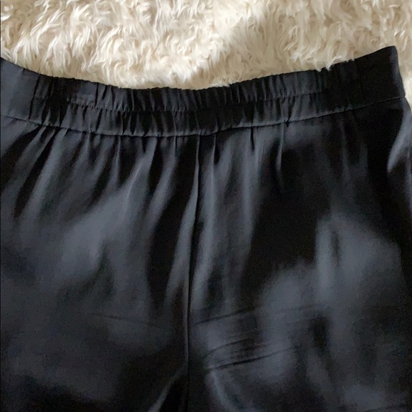 Ann Taylor stretch black shorts - Picture 8 of 8